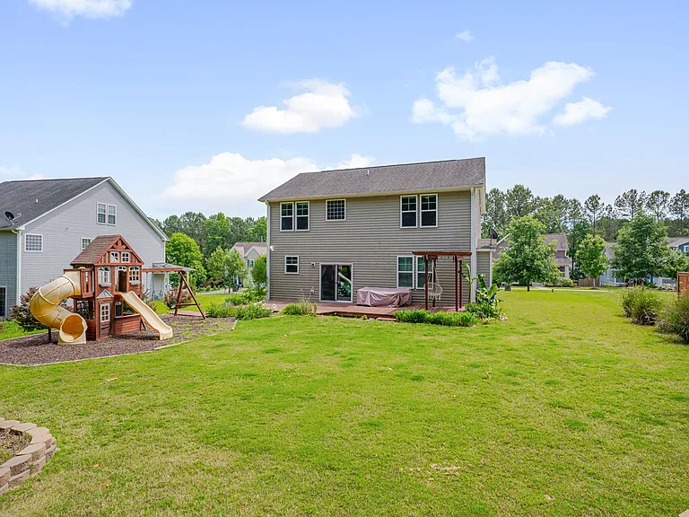 514 Jerome Rd — Photo 32