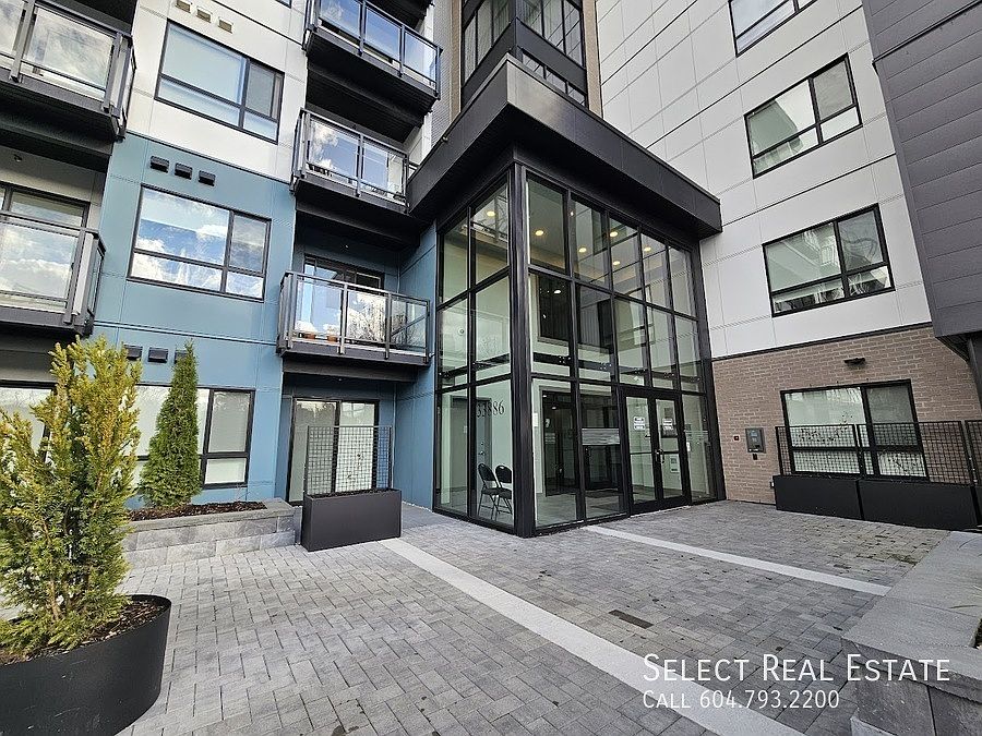 1st image of 33886 Pine St #520