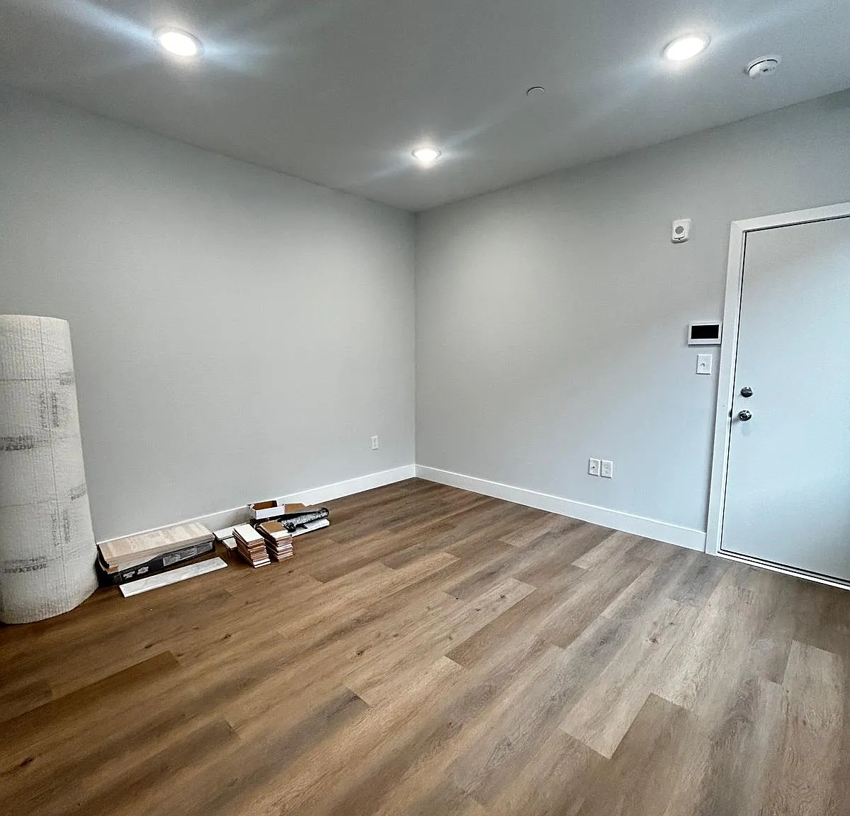 2 bed, 800 sqft, $1,750 — Photo 2