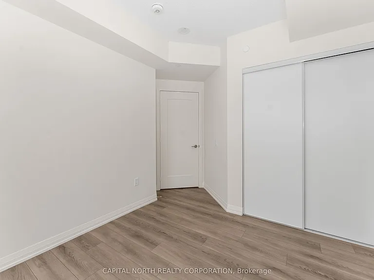 9000 Jane St #2002 — Photo 26