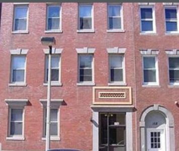 156 Cottage St APT 1, East Boston, MA, 02128