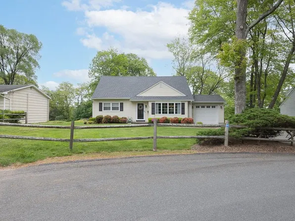 164 N Lincoln Street, Pearl River, NY 10965