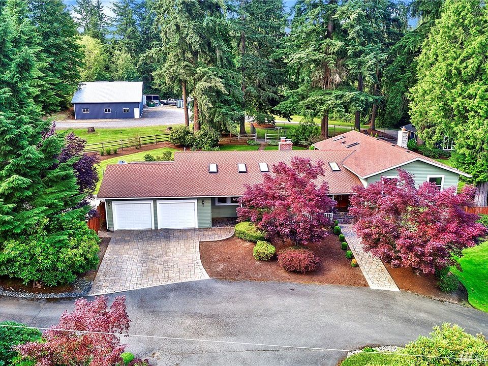 1st image of 6023 188th St SE