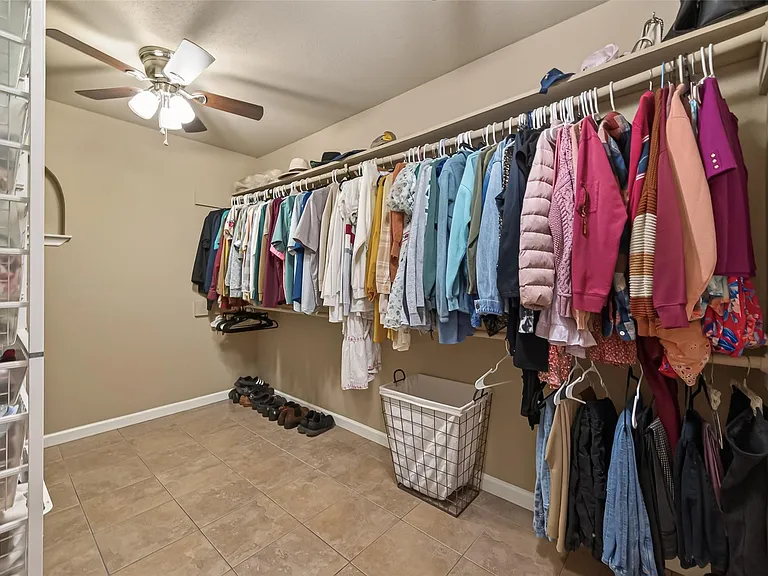 12110 Essenbruk Dr — Photo 38