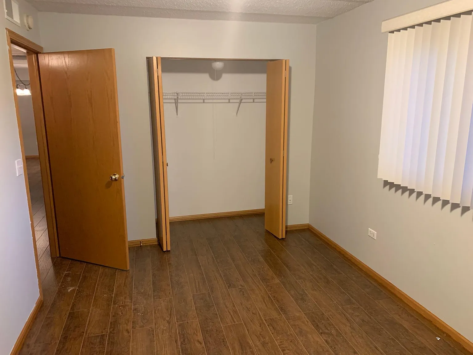 2 bed, 1300 sqft, $2,300 — Photo 1