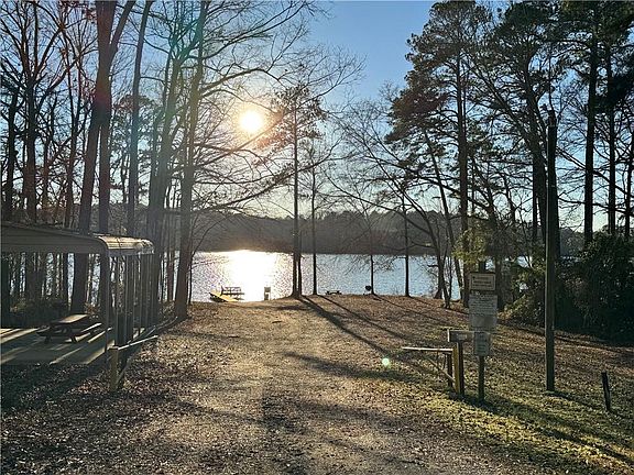 4th image of 104 N Little River Run #347