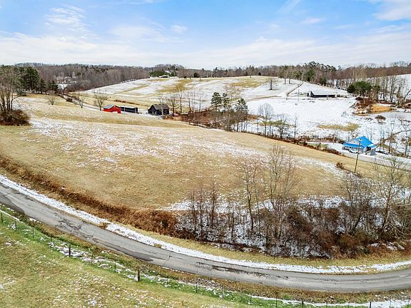 2nd image of 9999 Anna Moore Rd