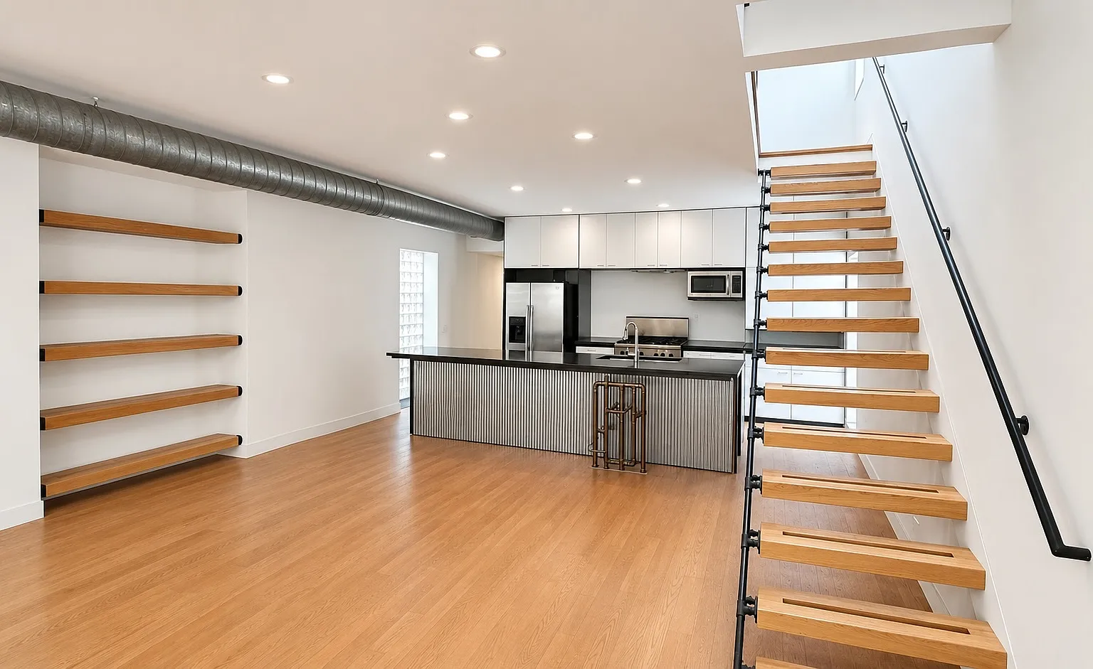 2 bed, $4,495 — Photo 2