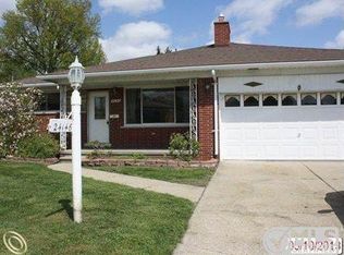24146 Patricia Ave, Warren, MI 48091
