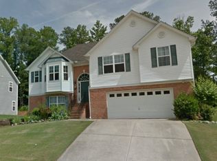 889 Martin Forest Ct, Lawrenceville, GA 30045