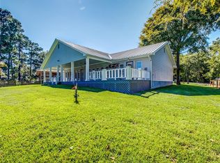213 Lake Dr, Onalaska, TX 77360