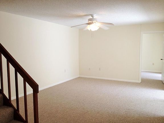 Living Roon & Den Door