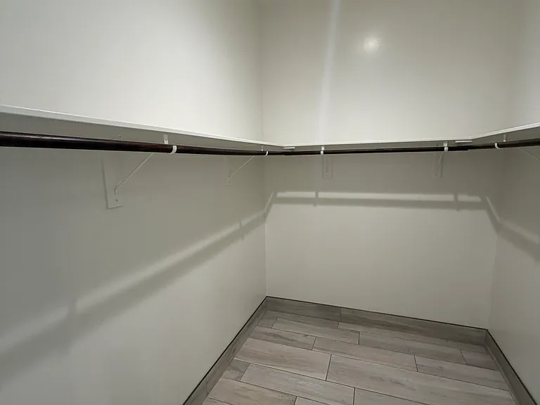 7603 Romeria St — Photo 14