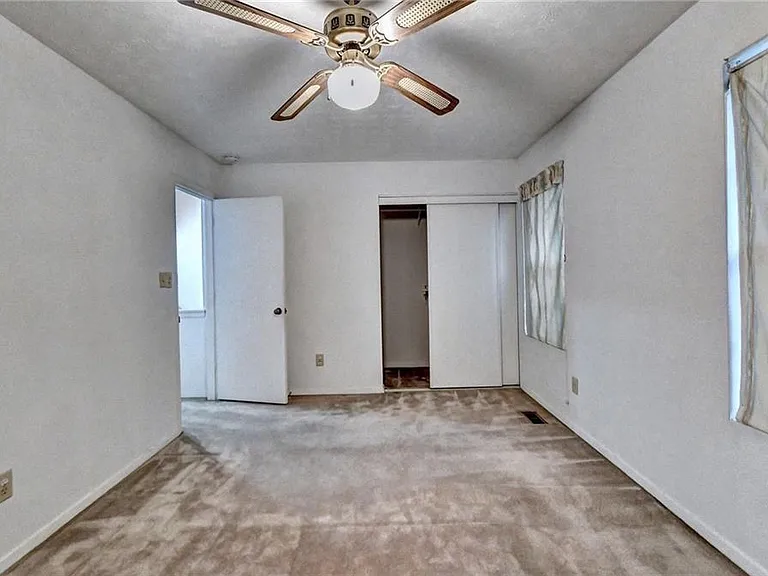 3241 Shadow Walk Ln — Photo 21