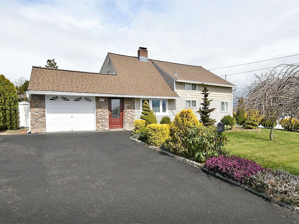 63 Stevedore Lane, Levittown, NY 11756 Zillow
