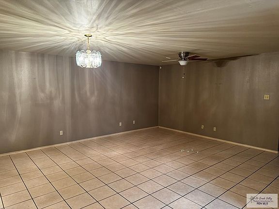 5th image of 1294 Squaw Valley Dr