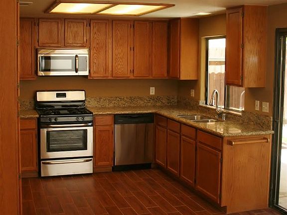 2nd image of 52020 Avenida Madero