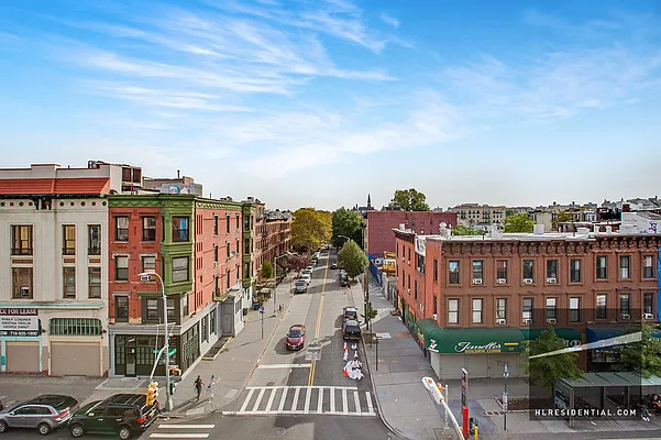 Sold by Highline Residential | media 5