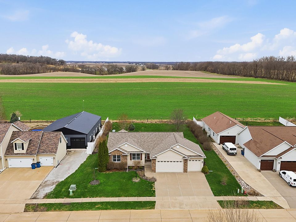 617 N 6th Street Cir, Princeton, IA 52768 | Zillow