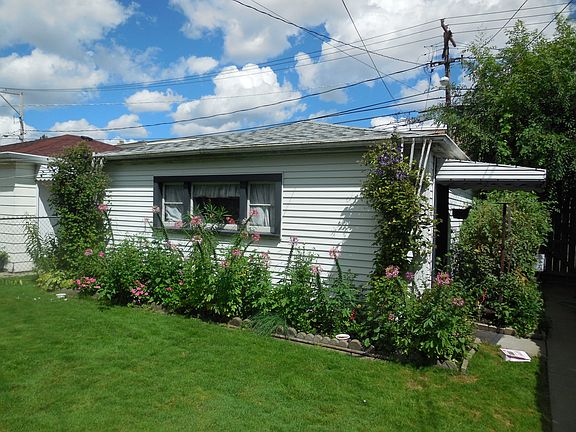 3rd image of 5119 S La Crosse Ave
