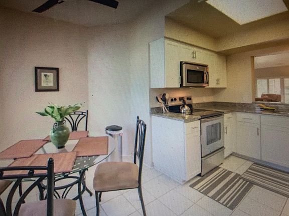 3rd image of 770 Montana Vista Dr