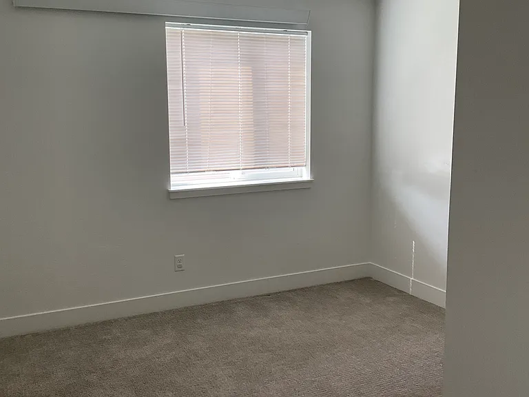 5963 N Freedom Rd #1 — Photo 11