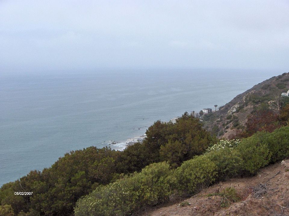 SMASHING 180 DEGREE OCEAN VIEWS