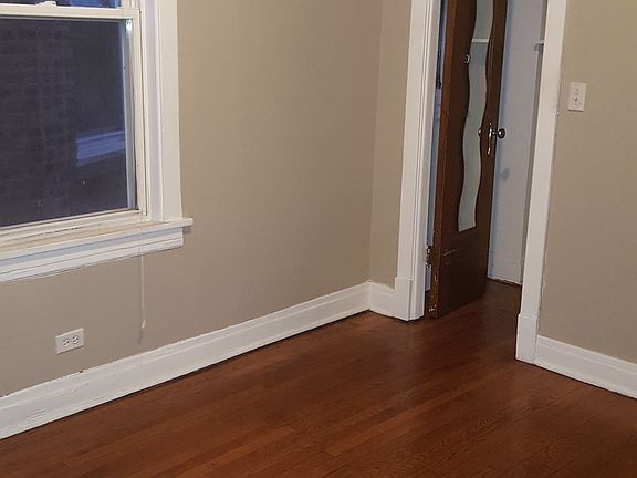 1st Bedroom off of Dining room - Big w/ good sized closet