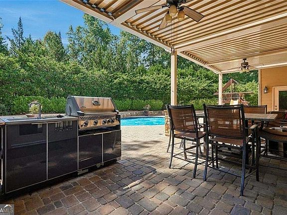 5th image of 2780 Gatlin Way