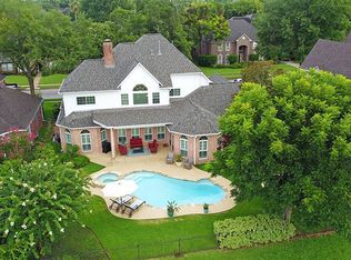 2030 Pecan Trail Dr, Richmond, TX 77406