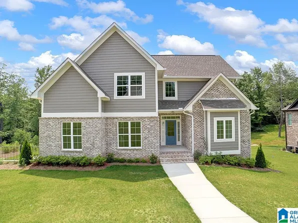 3416 Chatham Cir, Trussville, AL 35173