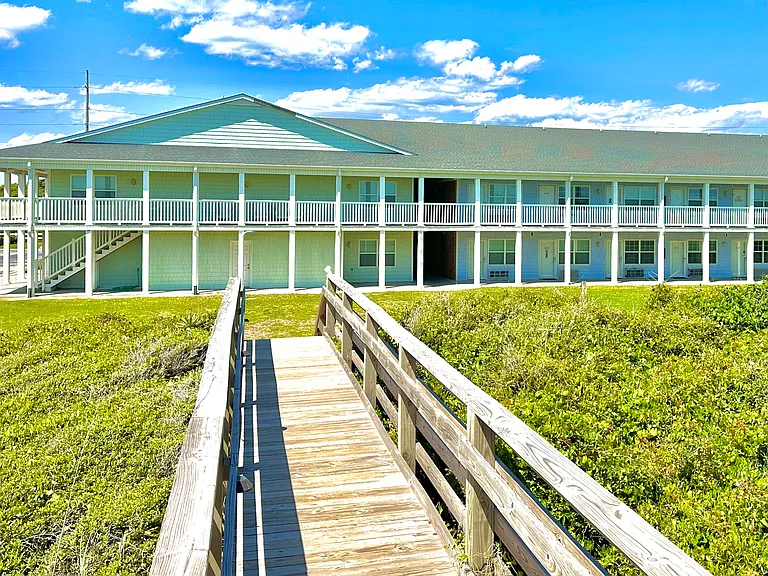 2401 W Fort Macon Rd #1 — Photo 7