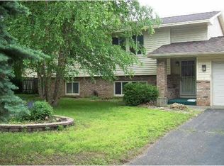 12008 Sumter Cir, Champlin, MN 55316