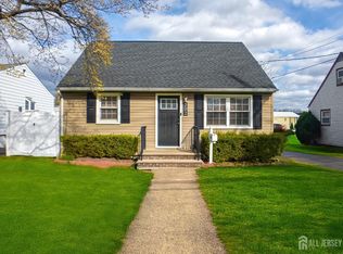 202 Jackson Ave, Edison, NJ 08837