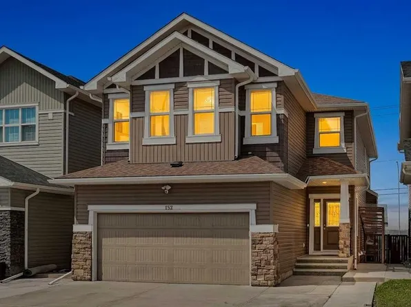 152 Redstone Vlg NE, Calgary, AB T3N 0N1