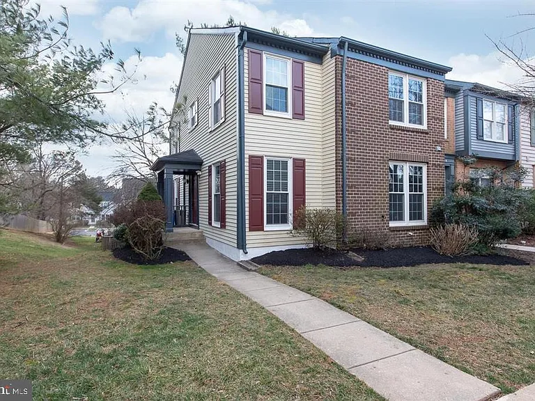 10622 Tuppence Ct — Photo 2