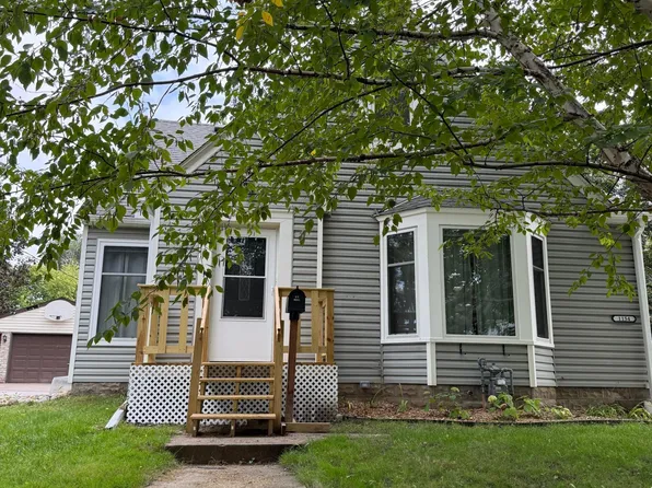 1154 Cherokee Ave, West Saint Paul, MN 55118