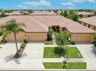 232 Shell Falls Dr, Apollo Beach, FL 33572