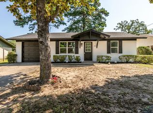 11 Neal St, Longview, TX 75602