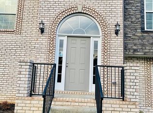 1209 Stillwood Dr, Clarksville, TN 37042