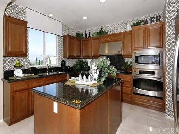 2nd image of 1713 Park Vista Way