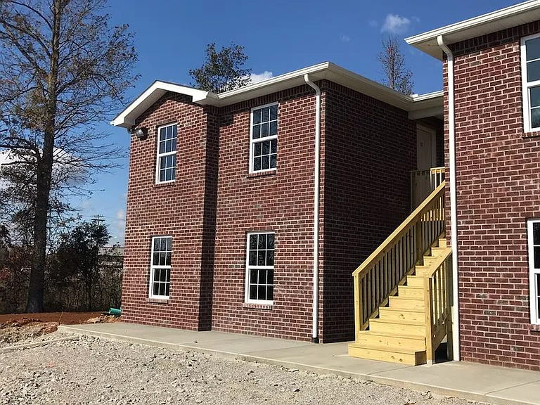 309 W Shannon Ln — Photo 4