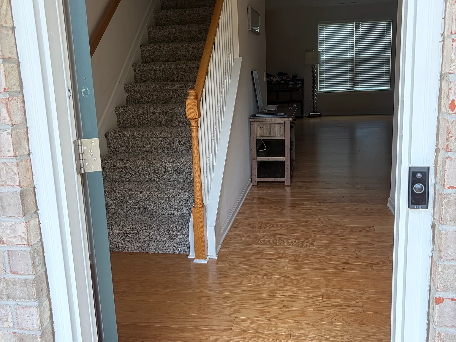 4 bed, 2800 sqft, $850 — Photo 3