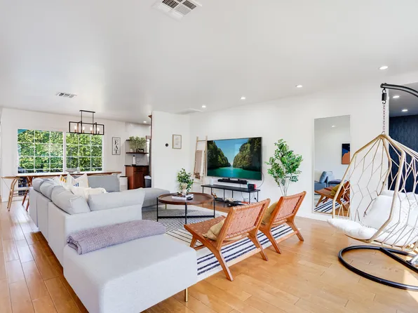 11279 Charnock Rd, Los Angeles, CA 90066