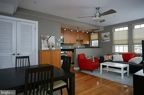 1417 Newton St NW Photo 1