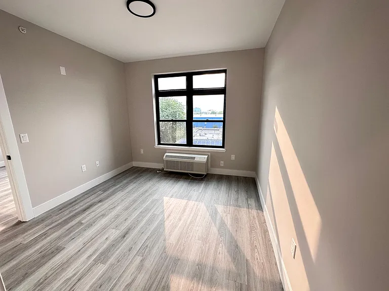 4607 Tonnelle Ave #206 — Photo 13