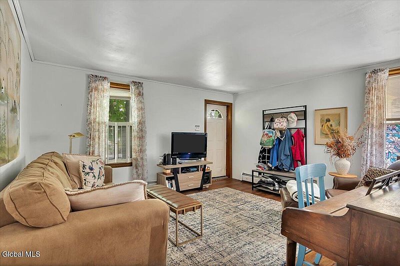 4th image of 23-25 Leonard Street