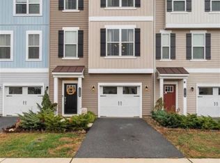 1220 Hudgins Farm Cir, Fredericksburg, VA 22408