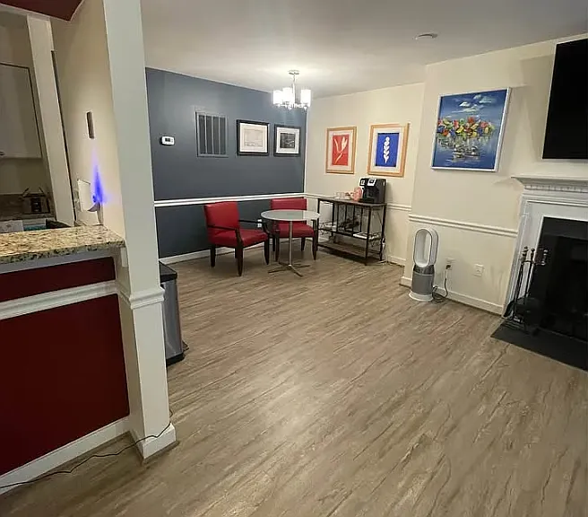 5534 Langston Blvd — Photo 2
