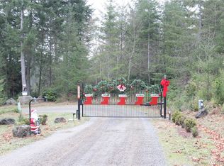 16 E April Ave, Grapeview, WA 98546